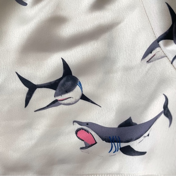 ASPEN DREAM - NWOT Silky Shark Shorts - Size XS - Picture 4 of 6